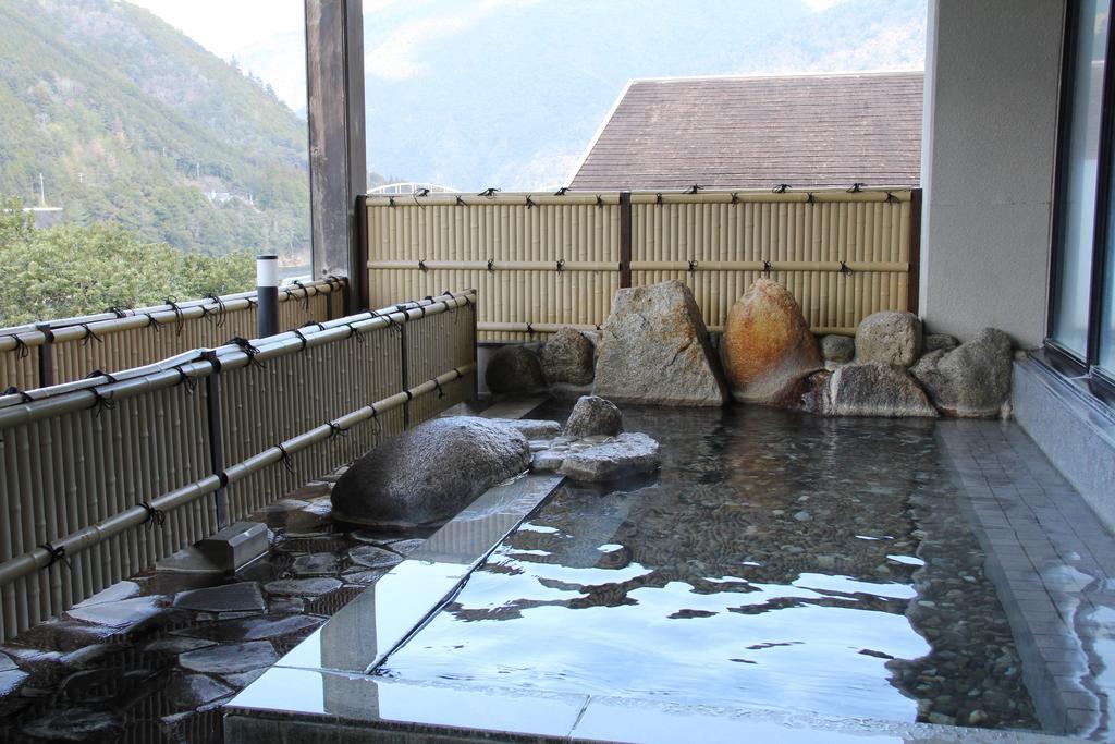 Iruka Onsen Hotel Seiryuusou Kumano Bagian luar foto